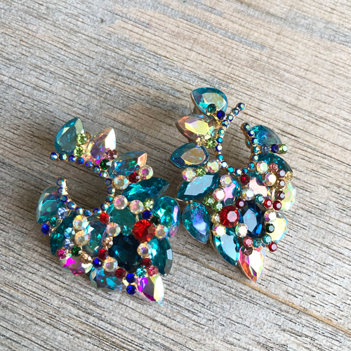 ♡ハンドメイド♡ビジューピアスorイヤリング№550オーロラ ヴィンテージ風 レトロ オーロラ ドロップ ビジュー ピアス キラキラ