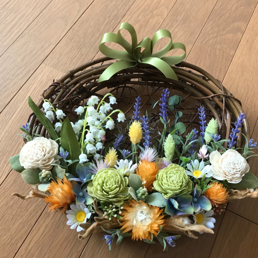 《母の日のギフト》ラベンダーとスズランのオーバルリース（＊1点限定）