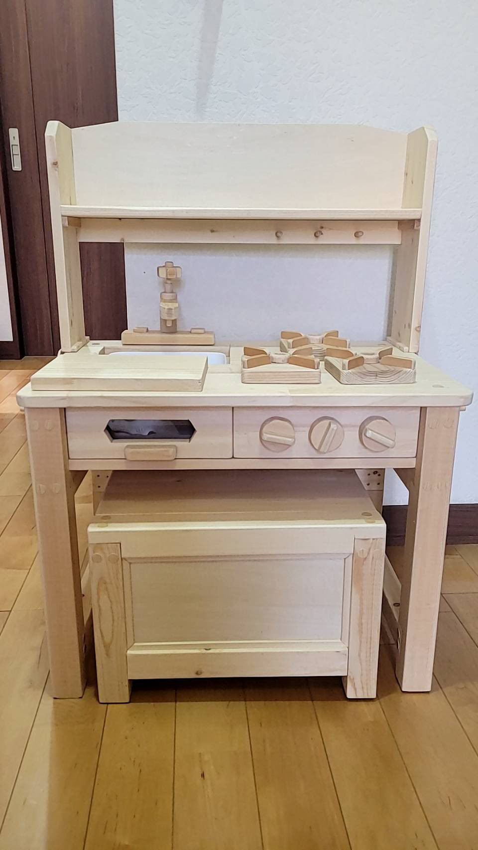 【受注製作】机に変身！手作りキッチン&椅子セット