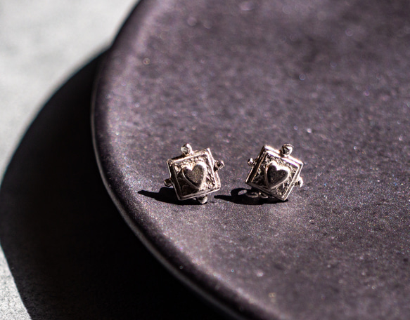 ハートの一粒ピアス❤︎heart frame pierce /送料無料 5枚目の画像