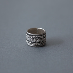 Karen silver ring / ロープ 2枚目の画像