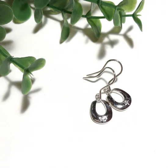 純銀製＊シンプル馬蹄ピアス