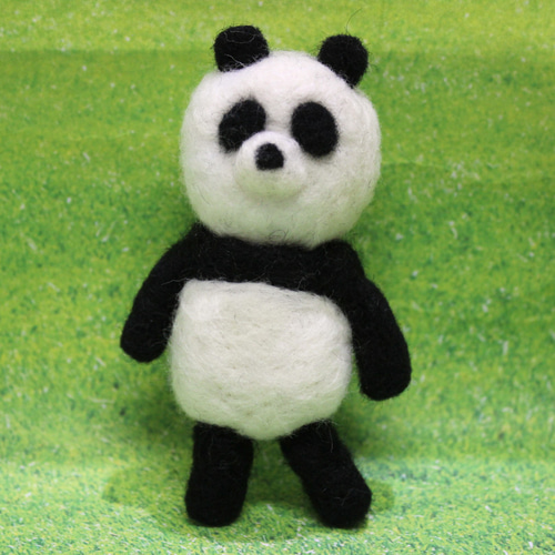 羊毛フェルト 立ちパンダ かわいい どうぶつ 動物 大熊猫 癒し系 白
