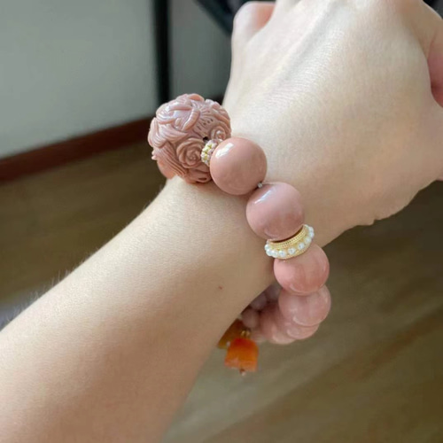 天然無処理 ピンク アラシャンメノウ 瑪瑙 九尾狐様 デザイン