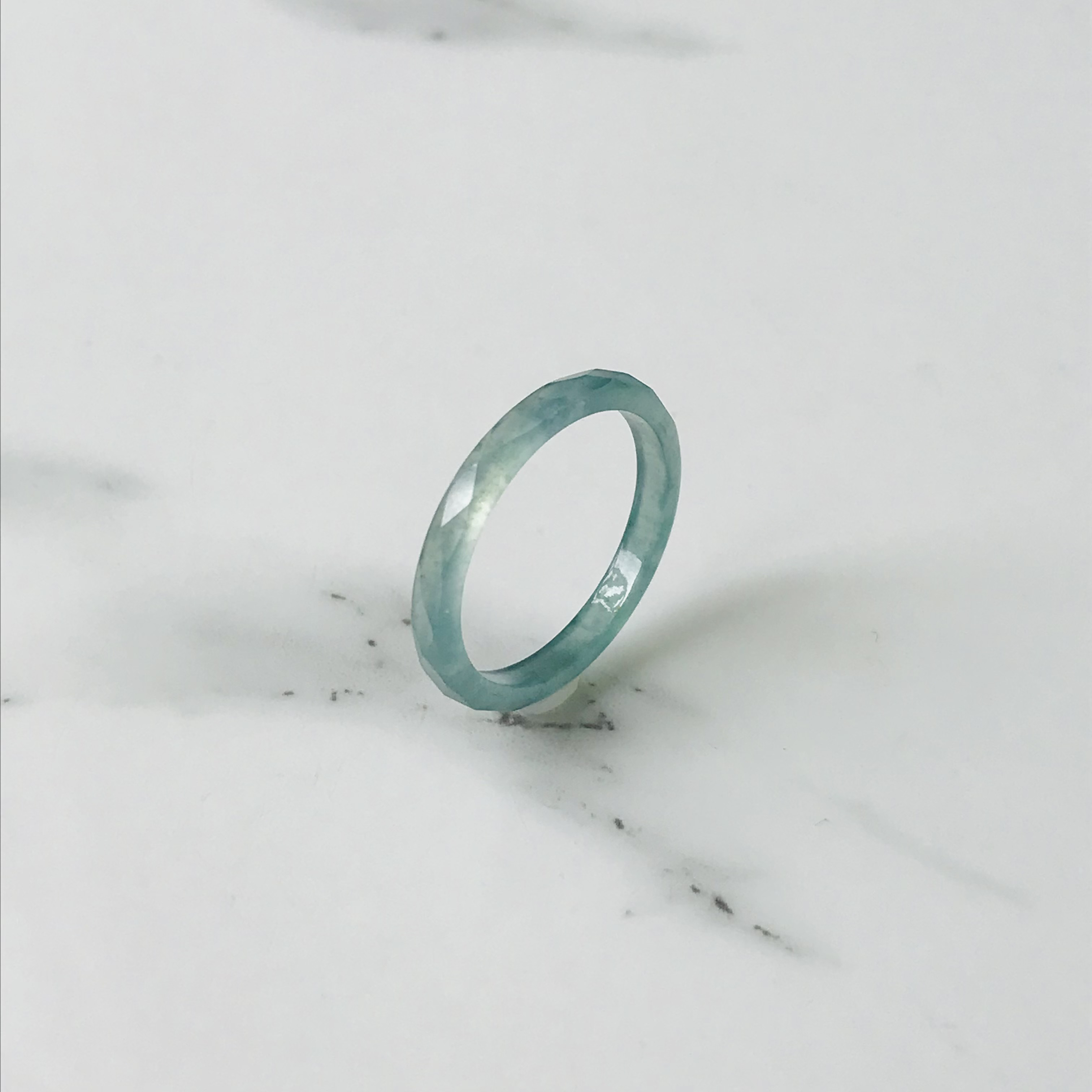 [R58-017］ ジェイド　JADE ヒスイ　本翡翠　くりぬき　リング　天然石　グアテマラ産　12号　ファセット