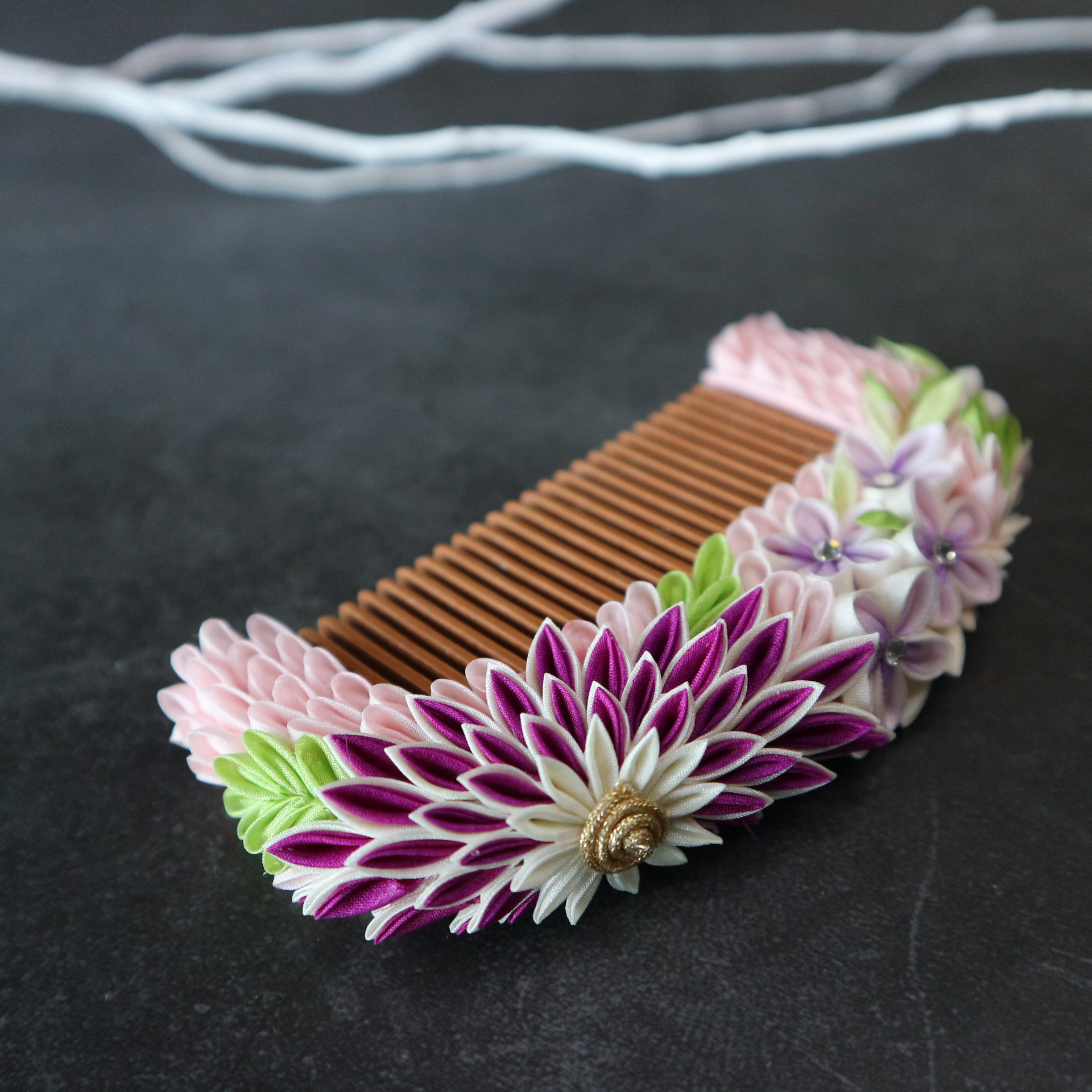 つまみ細工　花櫛　薫春香　前櫛　七五三　十三参り　成人式