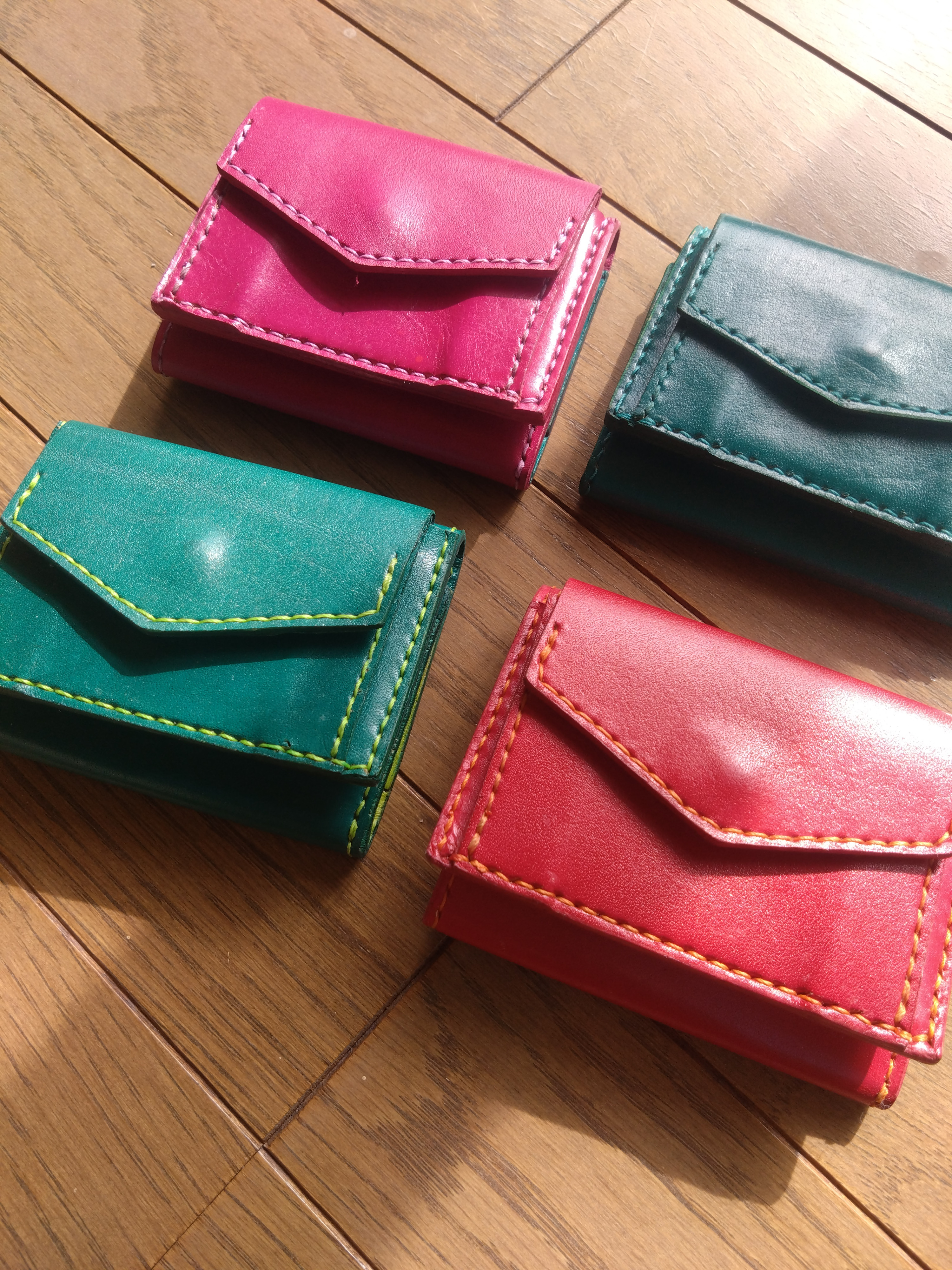 ビタミンカラー キーケース付ミニ三つ折り財布