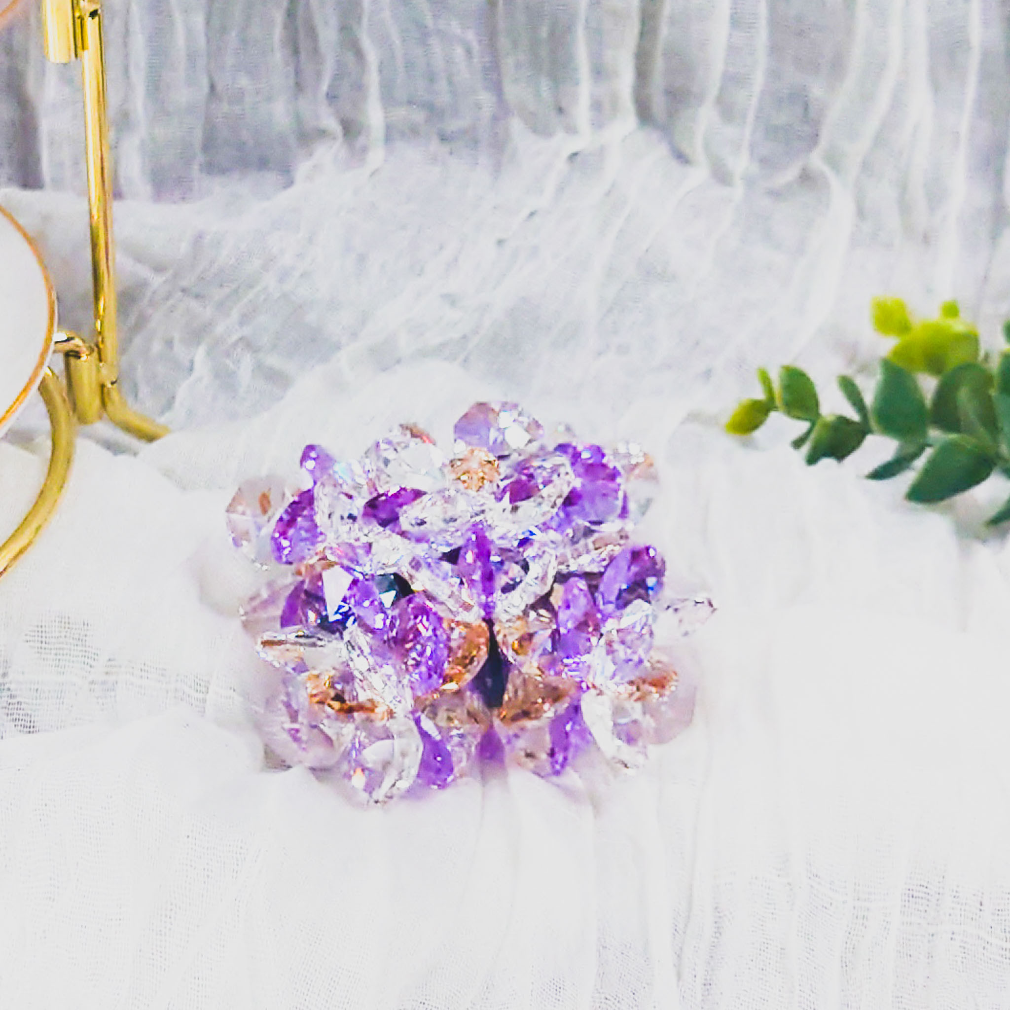 SSN24C1016-01 アスフォー社製クリスタル使用　透明なお花の宝石箱のようなサンキャッチャー　置き型◆パープル1