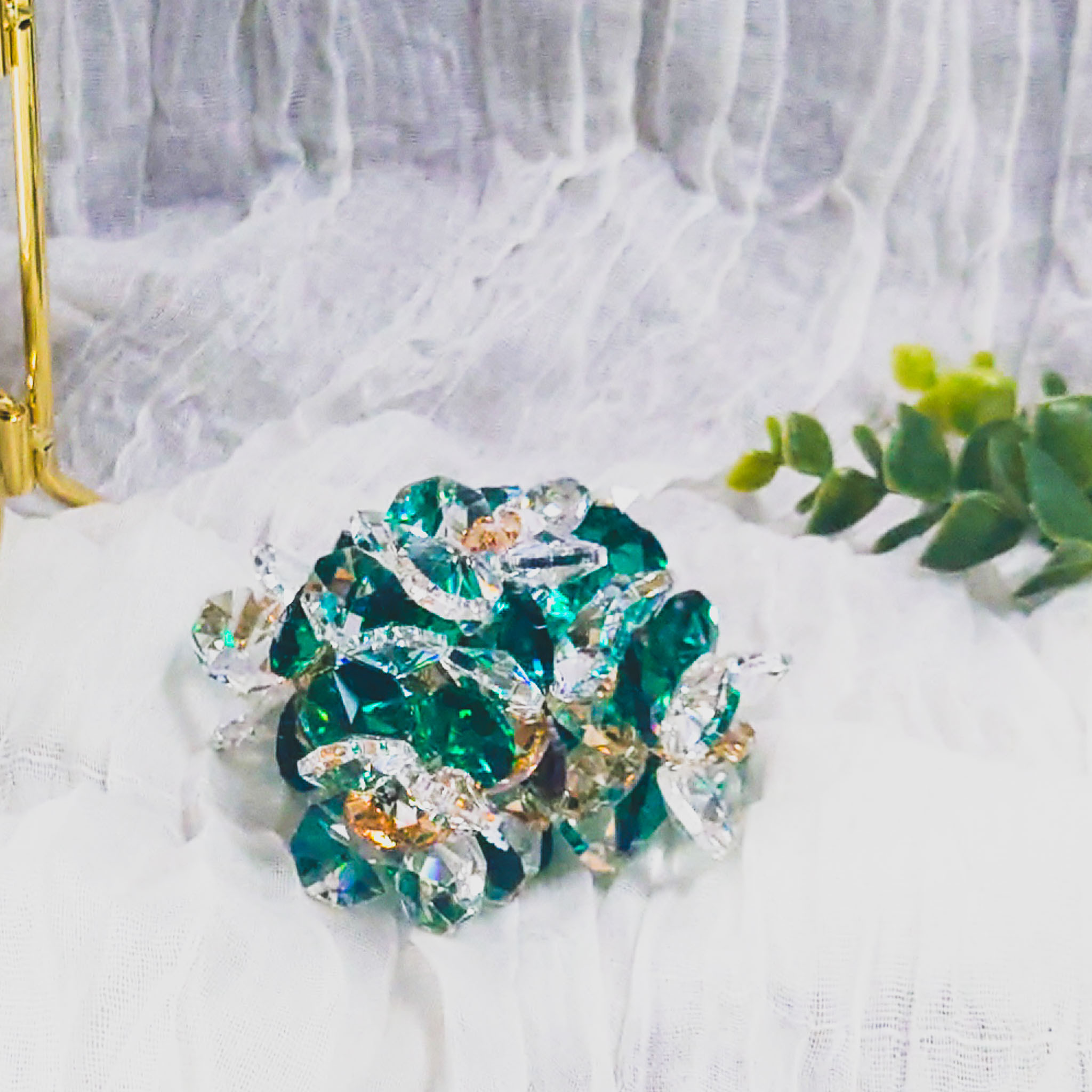 SN24C1016-12 アスフォー社製クリスタル使用　透明なお花の宝石箱のようなサンキャッチャー　置き型◆グリーン２