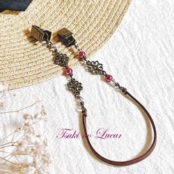 アンティーク調透かしフラワーチャームの帽子クリップ 6枚目の画像