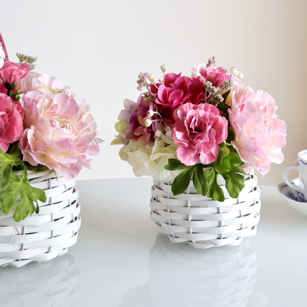 《ずっと咲いてる》ラナンキュラス＆バラ＆ガーベラのピンクバスケット/アーティフィシャルフラワー