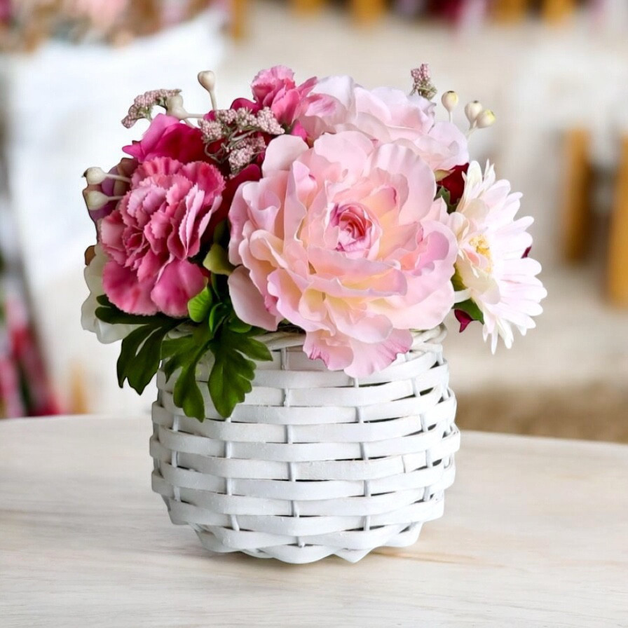 《ずっと咲いてる》ラナンキュラス＆バラ＆ガーベラのピンクバスケット/アーティフィシャルフラワー