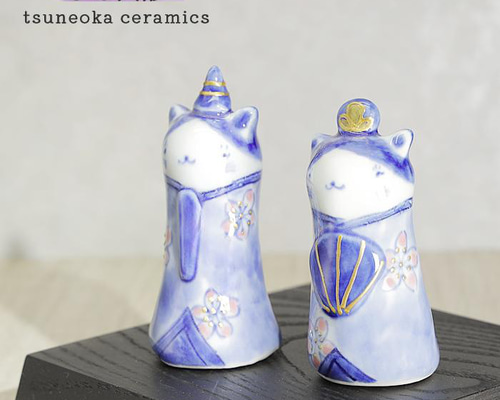 砥部焼 「ひな人形（名入れ台座黒セット）」 猫 窯元 tsuneoka