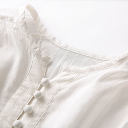 ★サンプルセール　1点のみ★4000円オ★繊細刺繍入ストライプコットンチュニックブラウス　200803-2(A14) 2枚目の画像