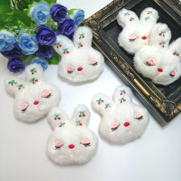 5個 さくらんぼ 刺繍 ふわふわ うさぎ ぬいぐるみ ファー生地