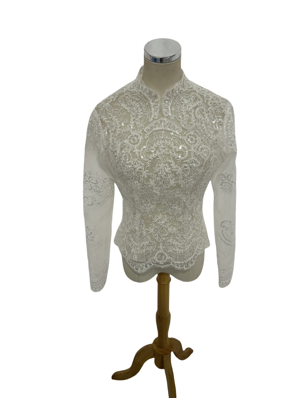 フェミニンなフレームレースの袖トップス 可憐な花刺繍のトップス 長袖 ハイネック くるみボタン 結婚式