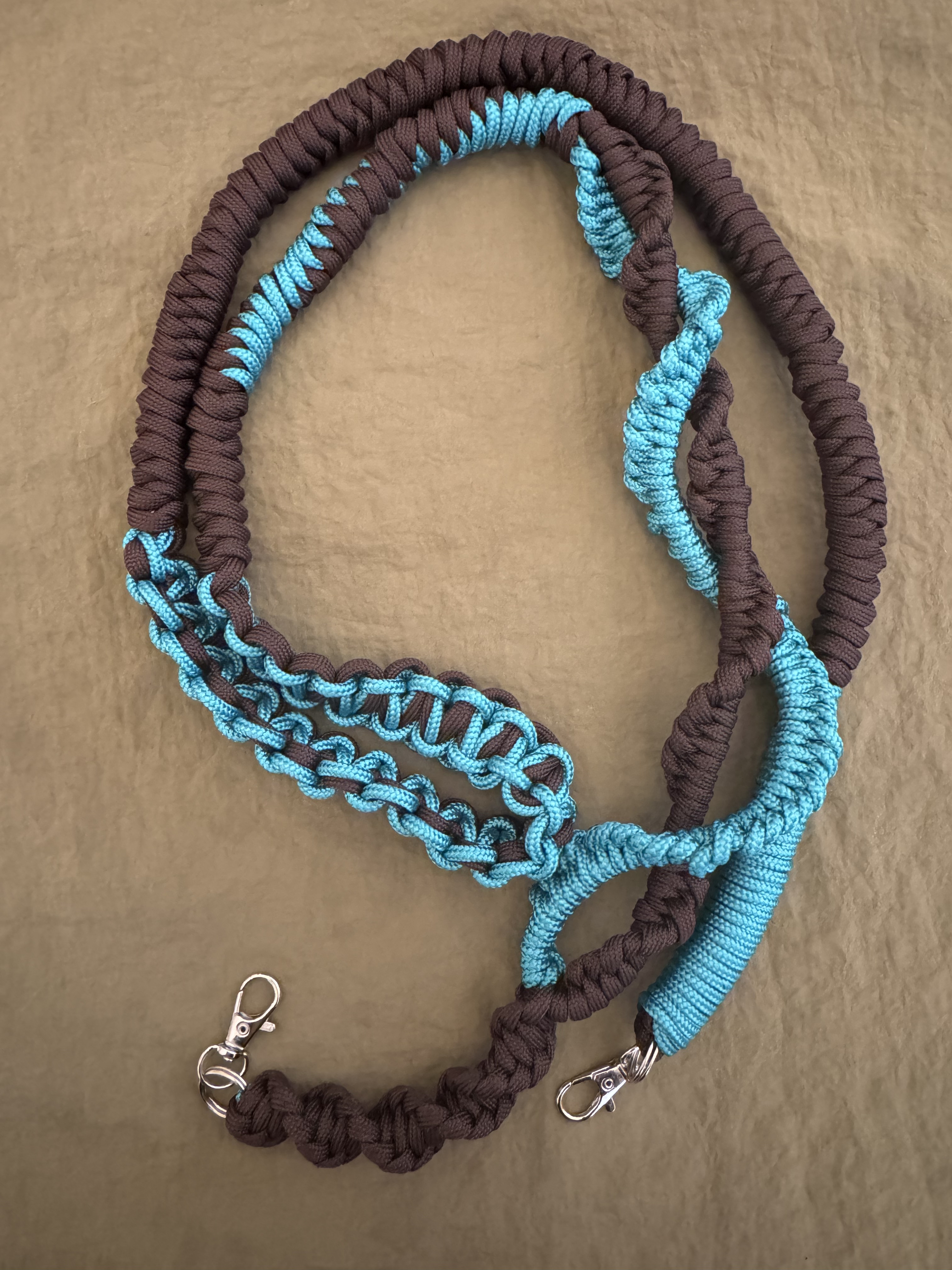 パラコードのストラップ　turquoise×brown