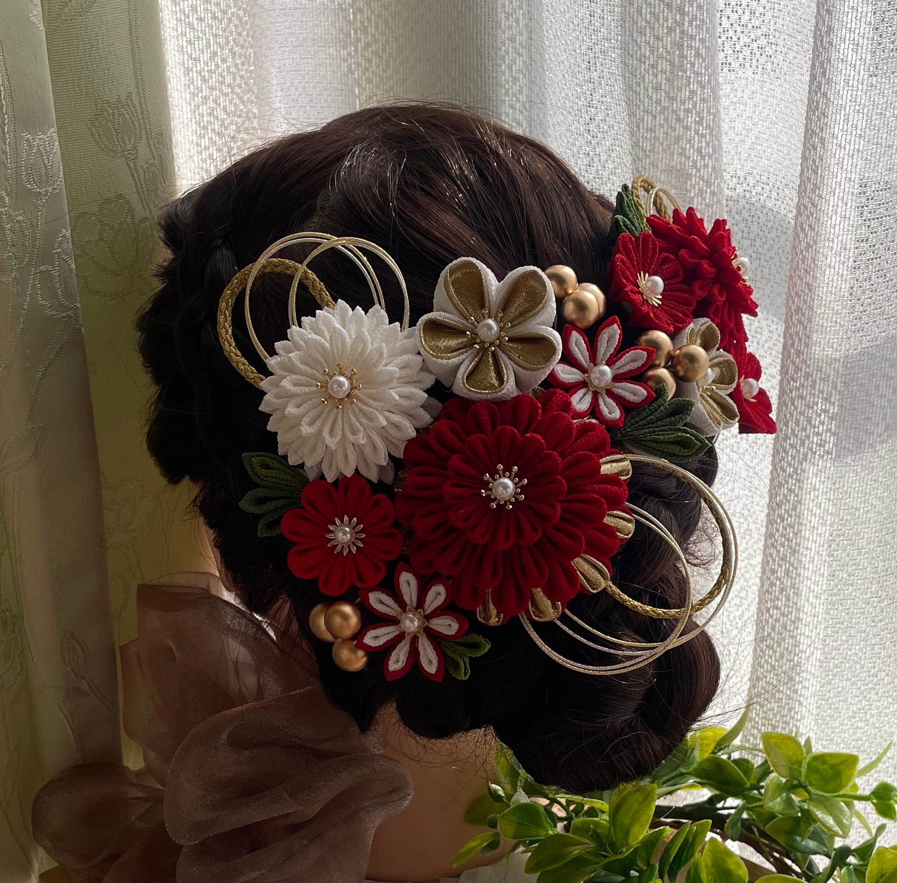 つまみ細工髪飾り　成人式　卒業式　髪飾り