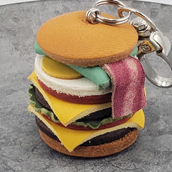 革バーガーキーホルダー(送料込み)レザーハンバーガー 1枚目の画像