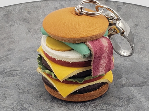 革バーガーキーホルダー(送料込み)レザーハンバーガー 1枚目の画像