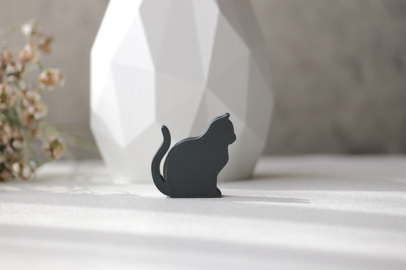 メモスタンド　カードスタンド　座っている猫シルエット ver2　マットコールグレー 3枚目の画像