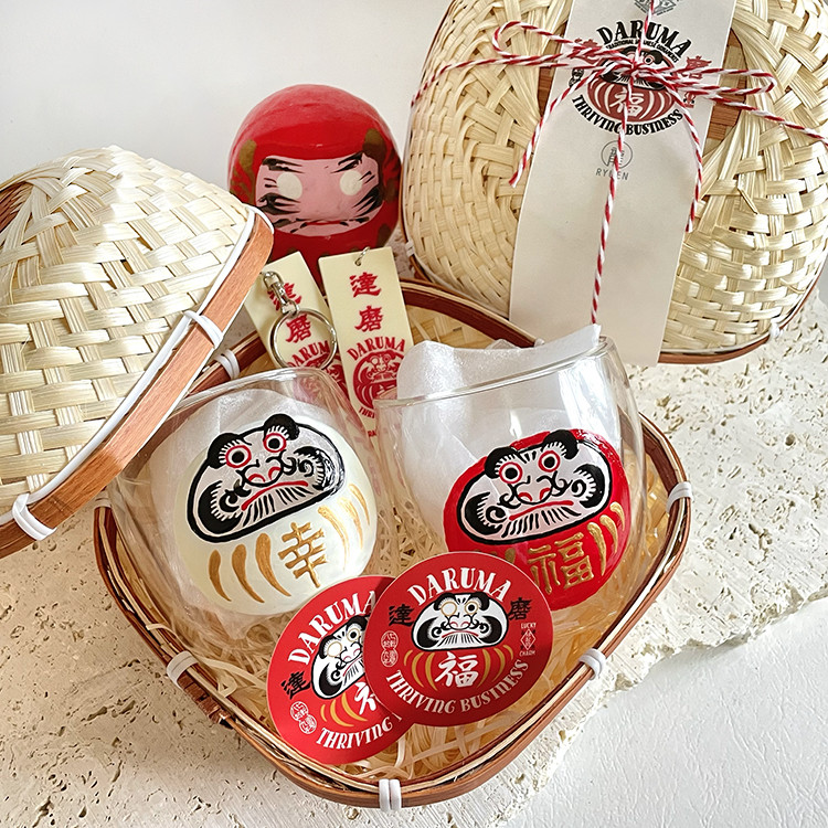 【文字変更OK】紅白ダルマ ペアグラス　贈答用/結婚祝い/引出物/手描きグラス