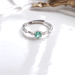 奇跡の輝き☆彡　パライバトルマリン 人工宝石  ライト　ソリティア アンティークリング　S925　フリーサイズ 13枚目の画像