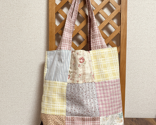 ハンドメイド　トートバッグ　パッチワーク　スーちゃん　チェック　花柄　ドット ⑤ハンドメイド トートバッグ スーちゃん パッチワーク｜Yahoo