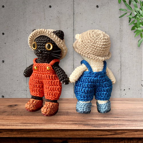 バルーンパンツのあみぐるみ猫 バッグチャーム 着せ替え人形 猫雑貨 猫