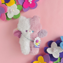 いちごちゃんフワフワロップイヤー♡手のひらサイズ うさぎ