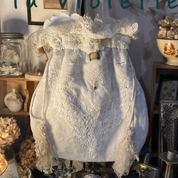 大人可愛いアンティークレース尽くし四角パッチの巾着風台形手提げ