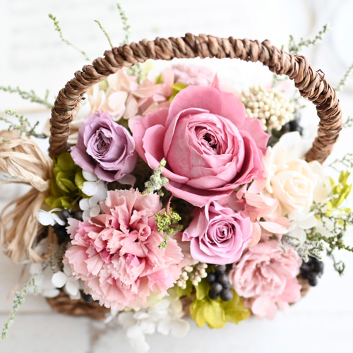 HANDMADE プリザーブドフラワー アレンジメント 花籠 薔薇 楽天市場】送料無料 プリザーブドフラワー プリザ フラワー