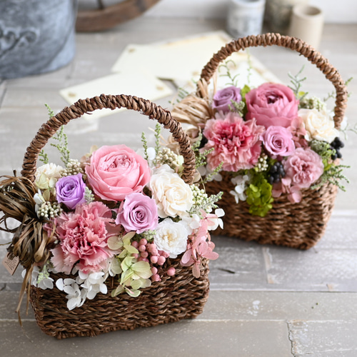 翌日発送】母の日＊彩りの華バスケット＊あふれる花籠アレンジメント
