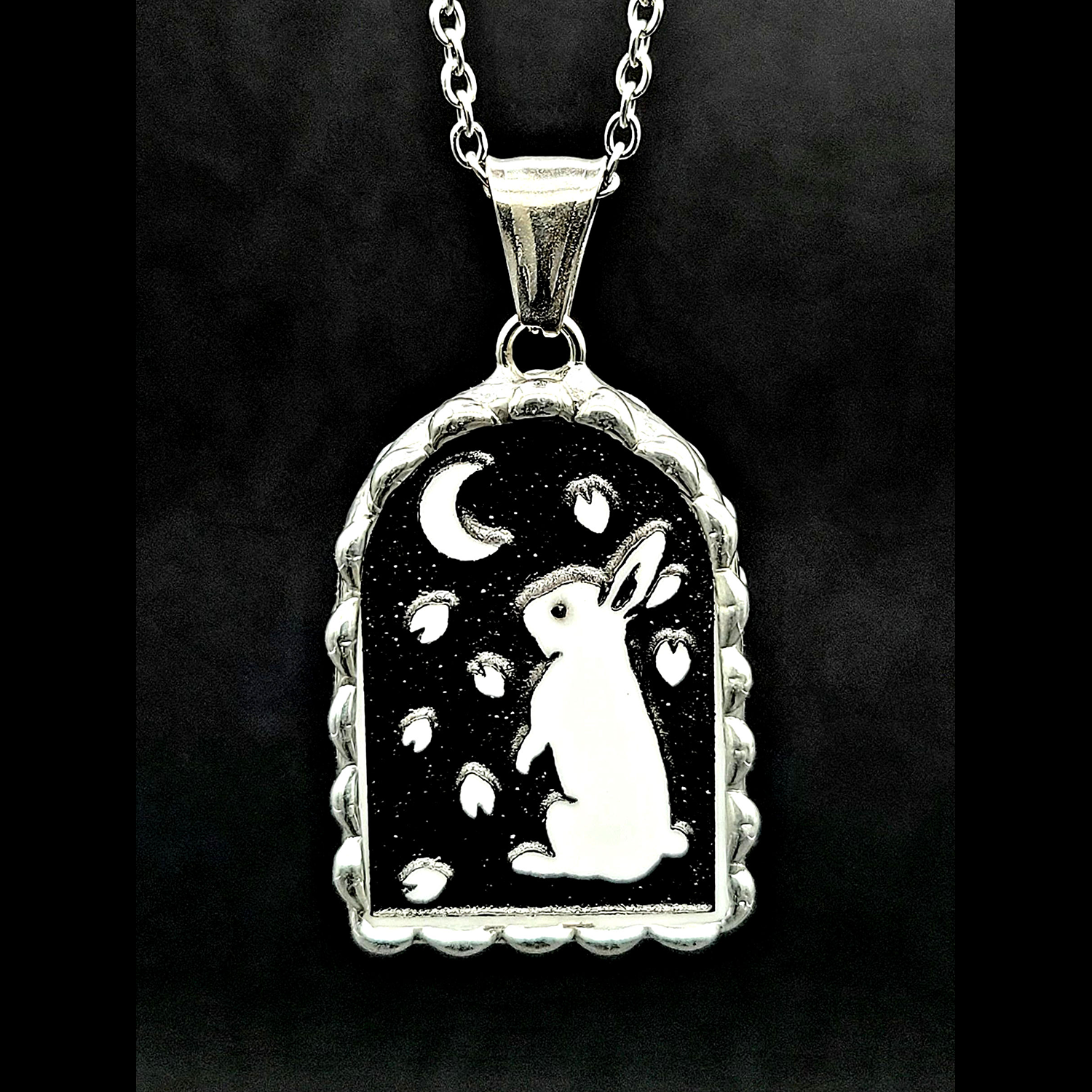 月窓 - うさぎと桜