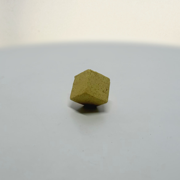Incense Cube Tilt（お香立て）≪コーヒーかす・みかん皮・たまねぎ皮・えごま搾りかす≫ 7枚目の画像
