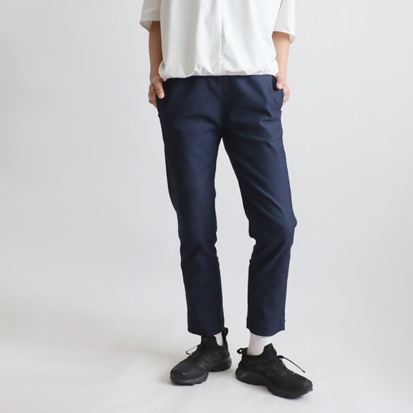 ラスト５　春うららＳＡＬＥ９２cm斜横ぐーんと伸びる伸縮ストレッチ生地ゆったり すっきり脚長パンツ巻き縫いレギパンR20