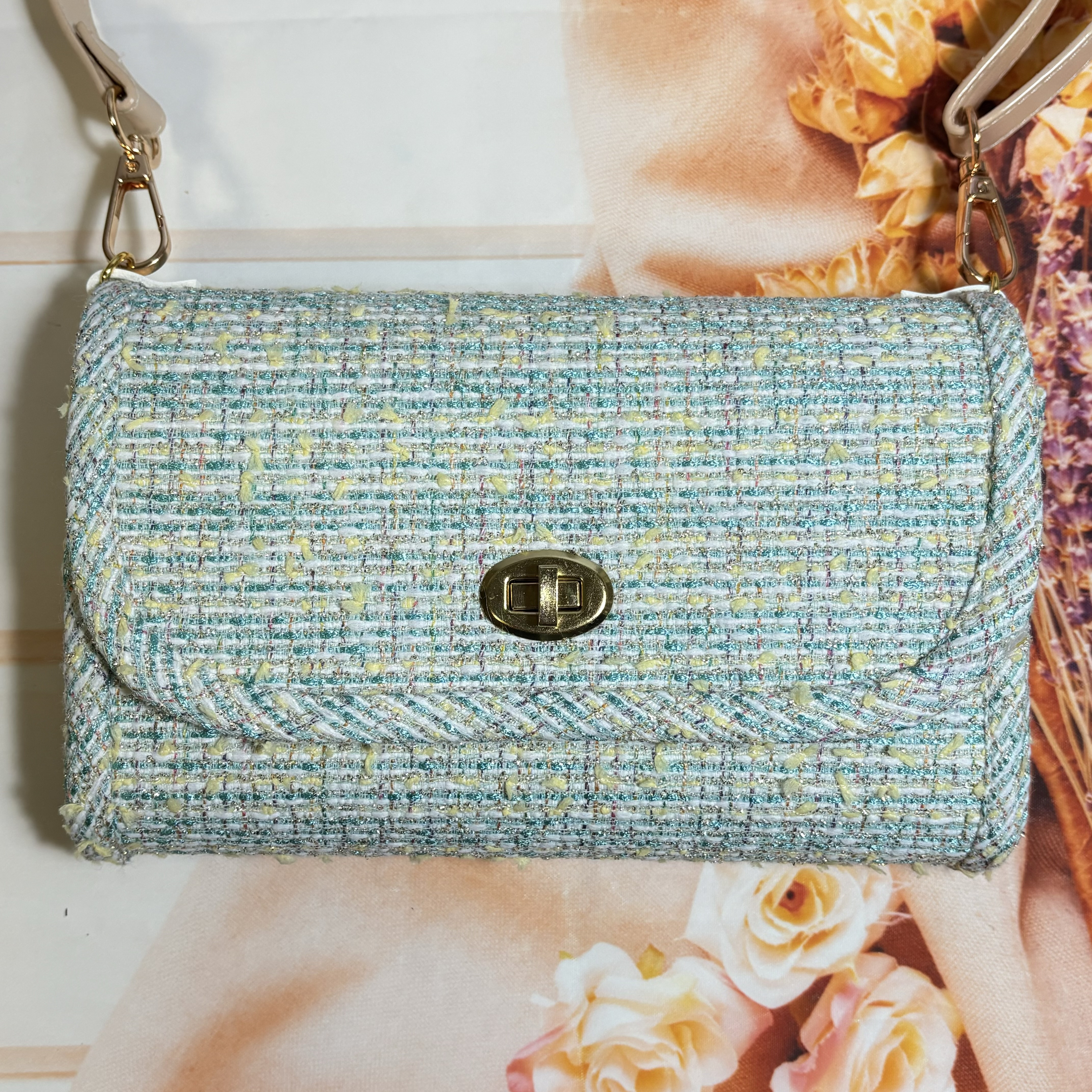 お財布ポーチ　メロンソーダ