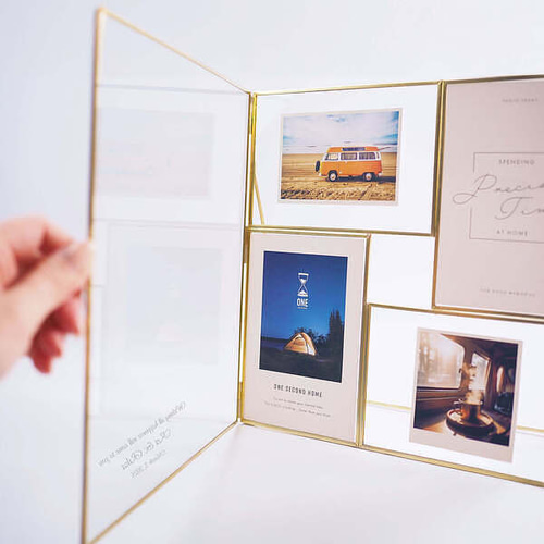 名入れ】メッセージが入った特別なフォトフレームを、楽しくコラージュ