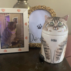 【オーダーメイド】送料無料 似顔絵やお名前入り ペット骨壷 【骨壺収納型】うちの子・犬・猫 陶器製 7枚目の画像