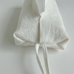 リボンで結べるリネンのティッシュカバー（ホワイト） 8枚目の画像