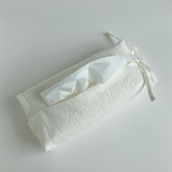 リボンで結べるリネンのティッシュカバー（ホワイト） 3枚目の画像