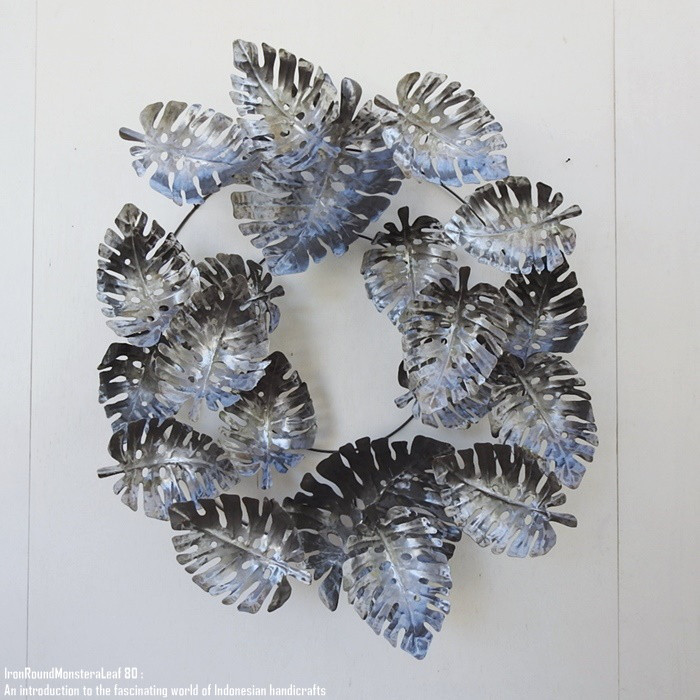 アイアンから作られたラウンドモンステラ リーフ ウォールデコレーション 80cm 銀色 シルバー 金属製 立体的 円形
