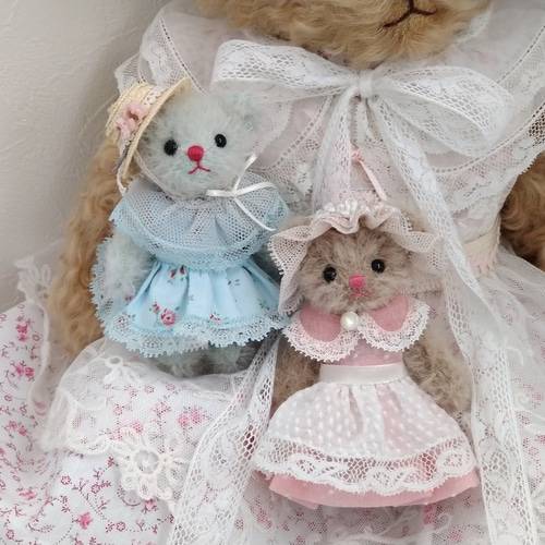 小さな小さなドレスベア♡ベージュのモヘア製テディベア ピンク