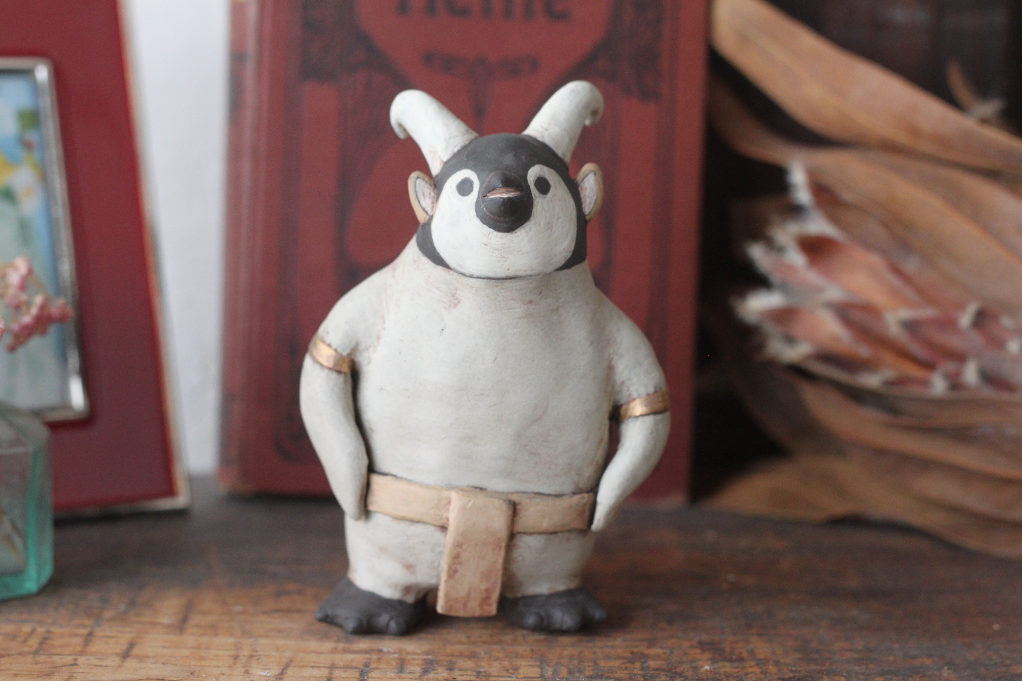 ペンギンフィギュア サテュロス