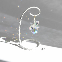 ずっと眺めていたいオーロラカラー　手のひらサイズ置き型サンキャッチャー　気軽に飾れる　卓上　ひんやり　ギフト 11枚目の画像