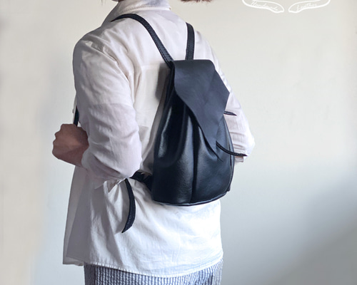 レディース ミニリュック 本革 レザーバックパック 小さめリュック