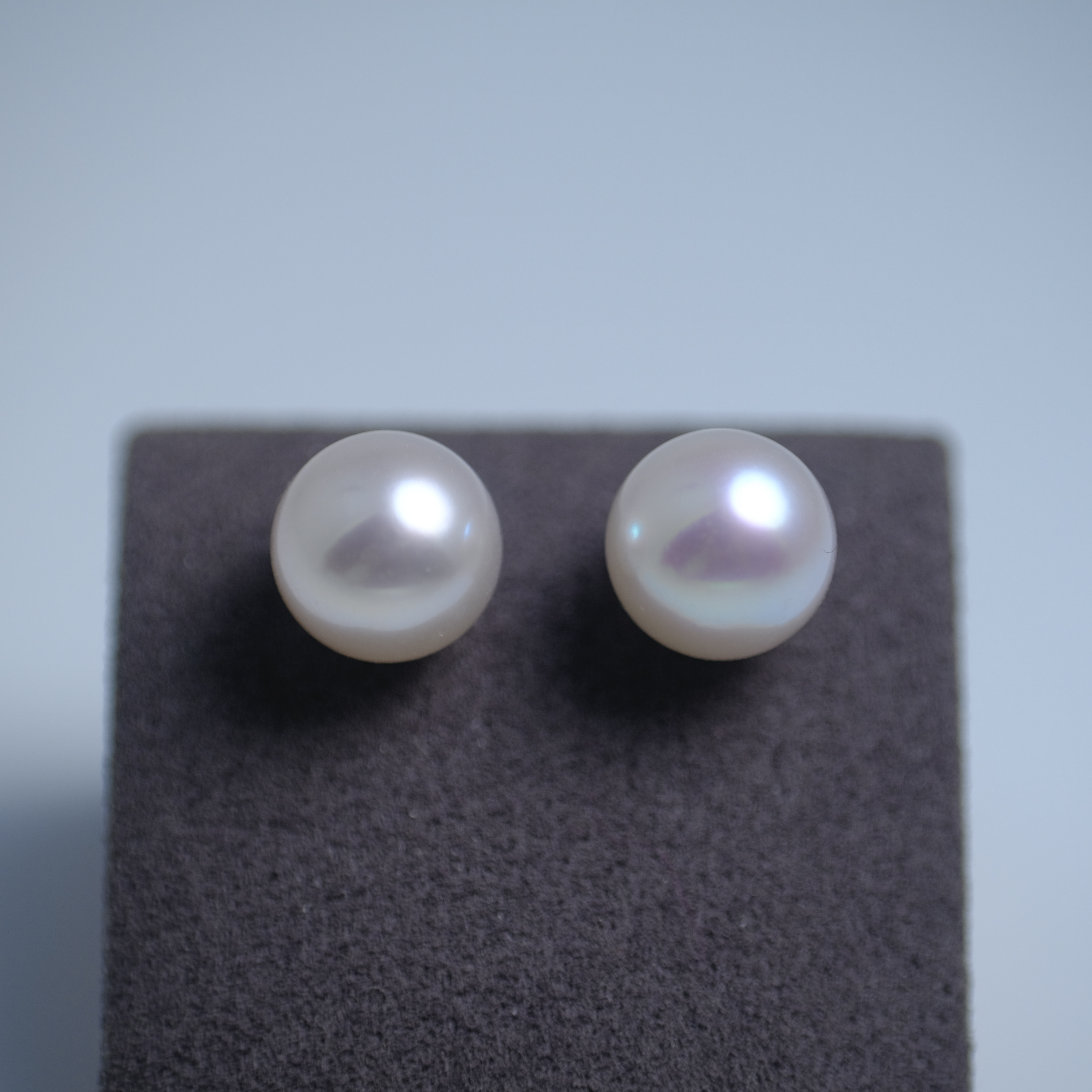 アコヤ真珠花珠K18YG 約7.5mmのパールピアス