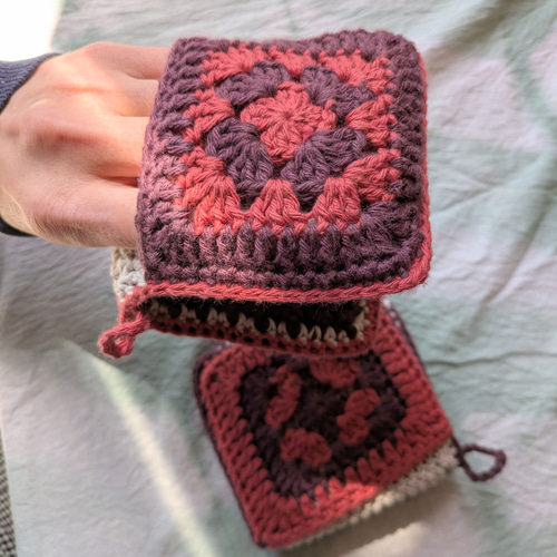手編みの鍋つかみ セット 赤 鍋つかみ Karin Needlework 通販 19049638