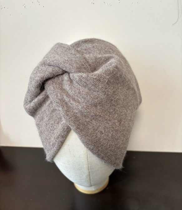 高級 アンゴラウール ニット 超幅広 ターバン ヘアバンド 1枚目の画像