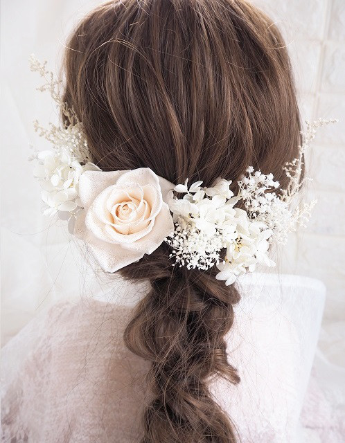 ♡華やか♡開花　シャンパンホワイト♡ラメ入り薔薇のヘッドドレス♡